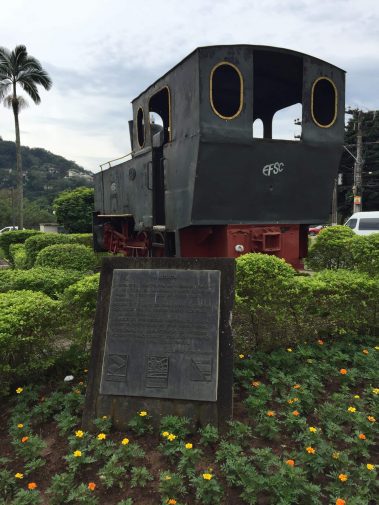 Blumenau com saídas de Florianópolis